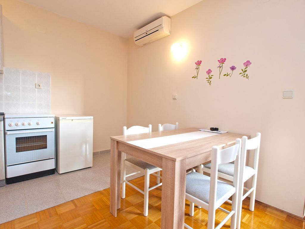 Apartments Dubravka 1315 弗尔萨尔 外观 照片