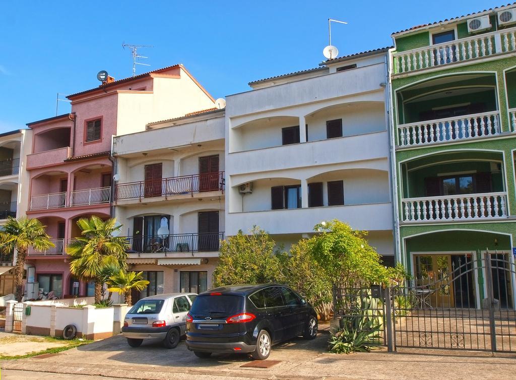 Apartments Dubravka 1315 弗尔萨尔 外观 照片
